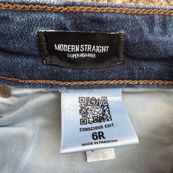 Express Modern Straight leg Super High Rise Jeans 6 regular high waist jean - Picture 6 of 7